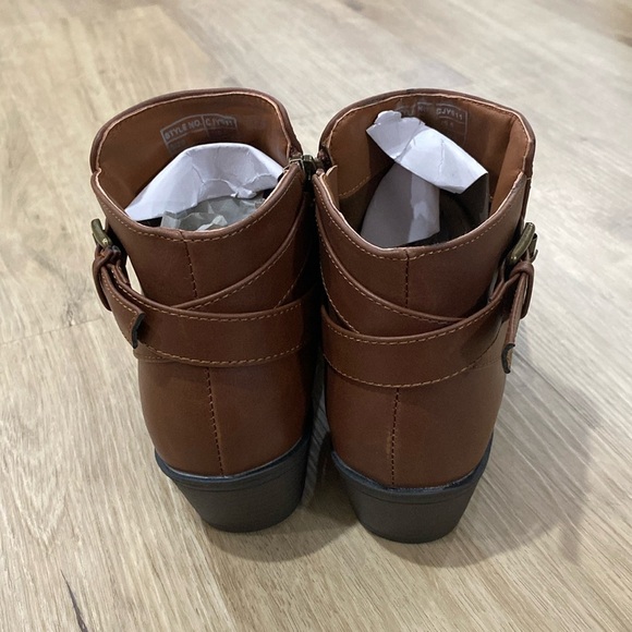 NEW Women’s Vepose Ankle Boots - Picture 3 of 4